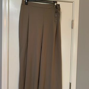 Like New Cato Wide Leg Pull On Pants with Buttons